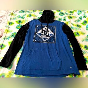 DC‎ shirt